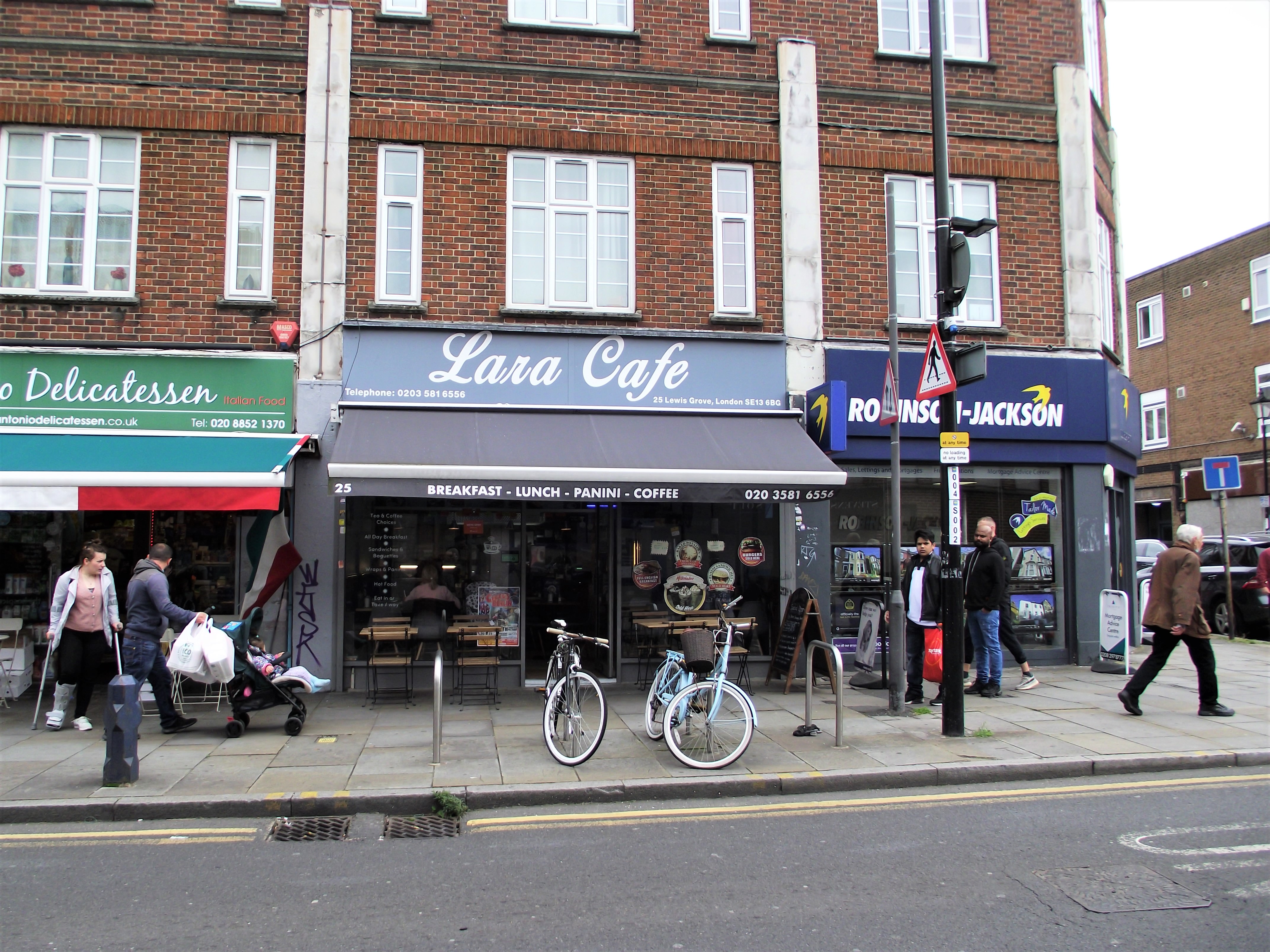 LEASE FOR SALE, Lara Cafe, South East London. Ref.1751