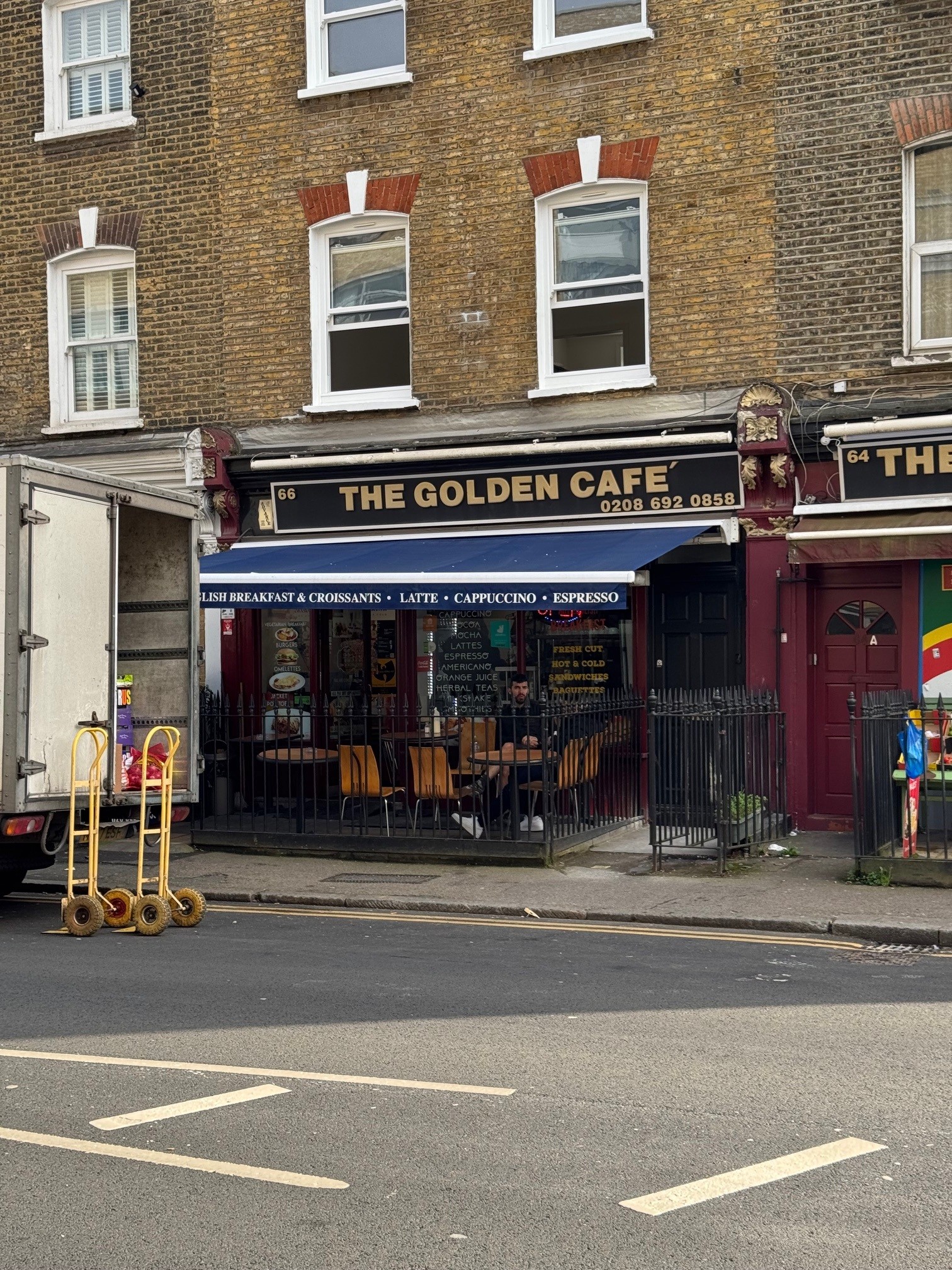 Lease For Sale, The Golden Cafe, Greenwich. Ref. 1781
